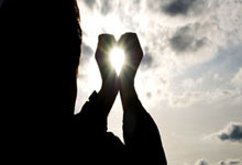 赫伊森谈皇马的兴趣:还没有考虑这个问题,我必须继续努力.